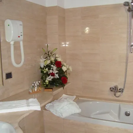 Sonnino Hotel San Miniato