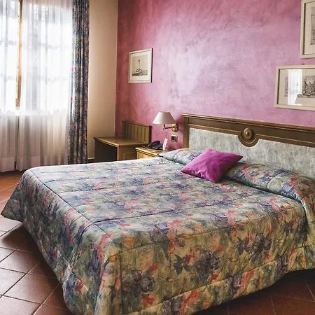 Sonnino Hotel San Miniato